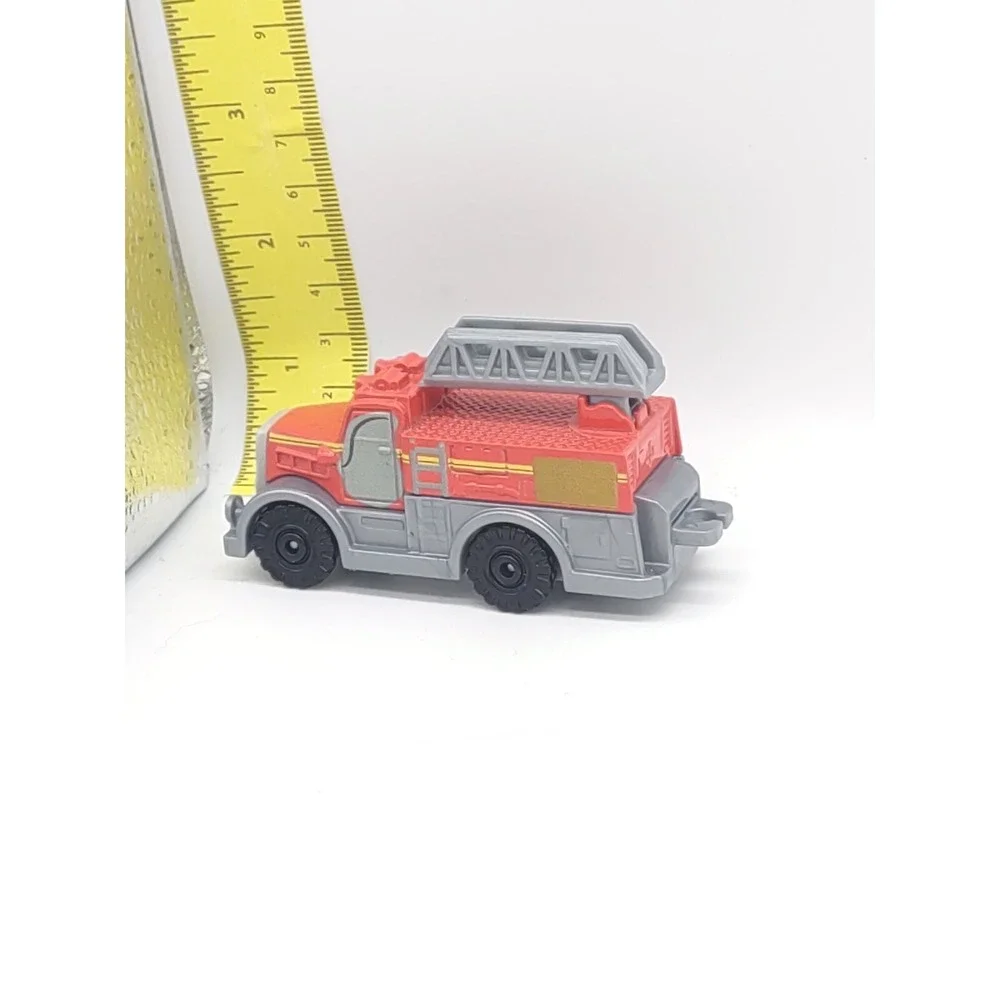 Thomas And Friends Flynn Diecast Firetruck, Unique Gray Doors